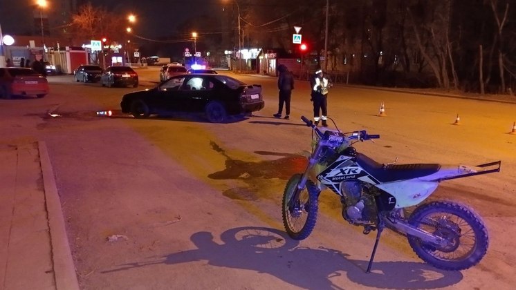 В Новосибирске 22-летний мотоциклист погиб в жуткой аварии