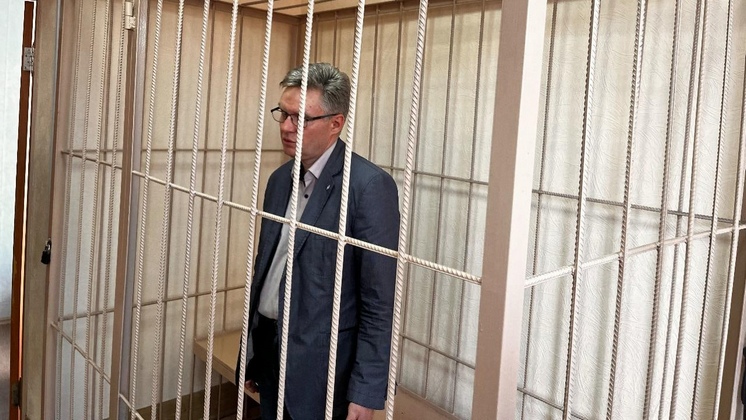 В Новосибирске директора дорожной компании отправили под домашний арест