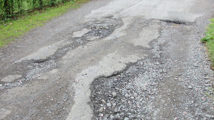 В Новосибирске наказали руководителя дорожной организации за плохую дорогу