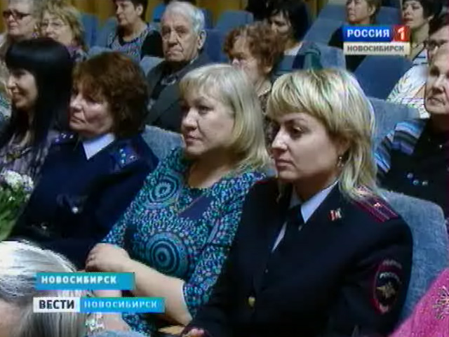 В преддверии 23 февраля в Новосибирске чествовали женщин-защитниц отечества