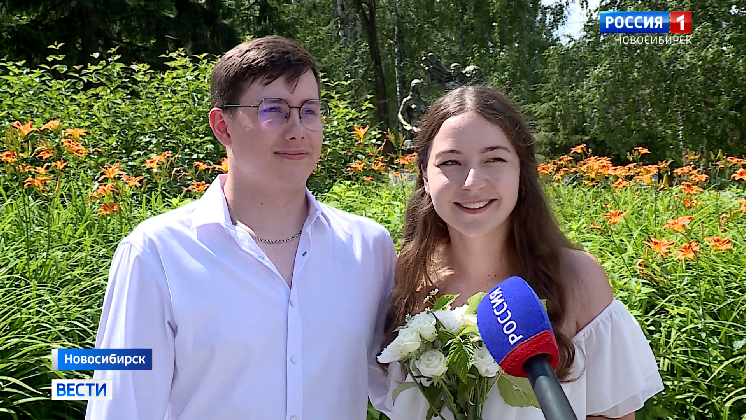 Предложение руки и сердца сделали на выпускном в университете Новосибирска