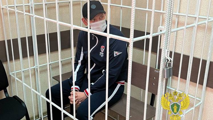 В Новосибирске арестовали лихача на Mercedes, задавившего женщину ночью 31 июля
