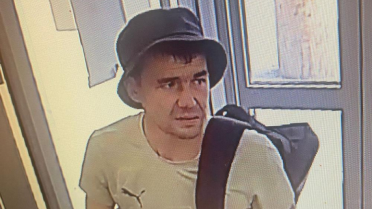 В Новосибирске мужчина украл сливочное масло из магазина и сбежал
