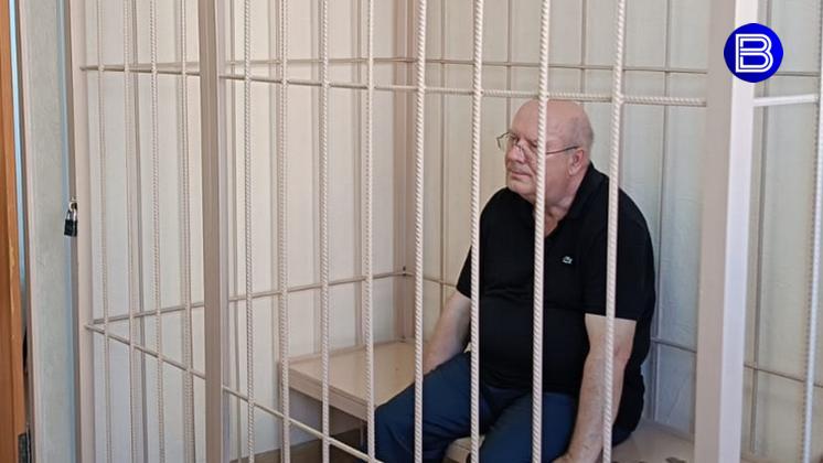 В Новосибирске арестовали первого замначальника ТУАД Константина Громенко