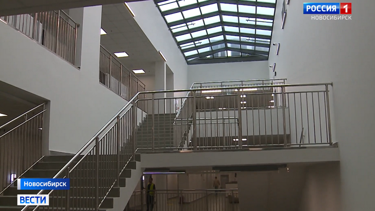 Губернатор Новосибирской области оценил ход строительства новых корпусов НГУ