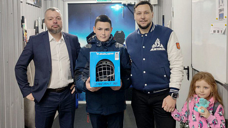 Полпред в СФО исполнил заветные мечты ещё пятерых детей на «Ёлке желаний»