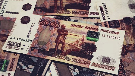 Жительницу Новосибирской области обязали вернуть внезапно свалившееся богатство