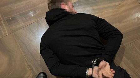 В Новосибирске поймали разбойника, укравшего у подростка 1,7 миллиона рублей