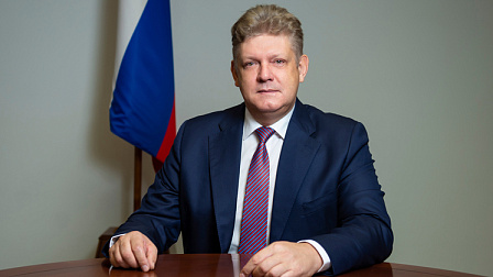 Полпред в СФО поздравил следователей с профессиональным праздником