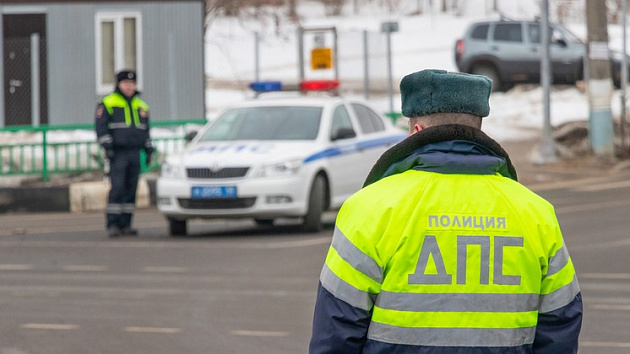 Водитель и пассажирка попали в больницу после ДТП в Новосибирске