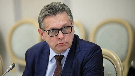 Рифат Сабитов оценил запуск каналов в мессенджере МАХ для блогеров