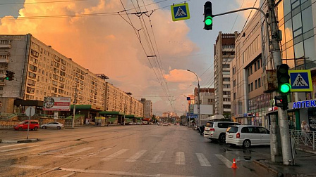 В Новосибирске ищут покалечившего девятилетнего пешехода электросамокатчика