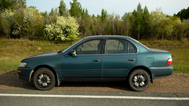 20-летний безработный новосибирец бросил угнанную машину из-за кончившегося бензина