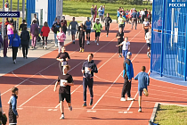 Спортивная среда: в Новосибирске прошёл «Кросс нации» и мастер-классы по бильярду