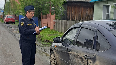 От страха потерять автомобиль новосибирский алиментщик нашёл миллион