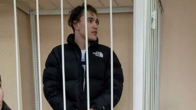 В Новосибирске арестовали сбившего насмерть женщину 21-летнего сына депутата