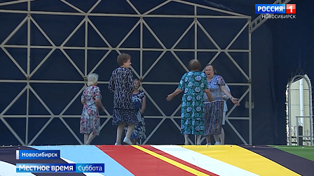 Масштабная танцевальная программа проходит в парках Новосибирска