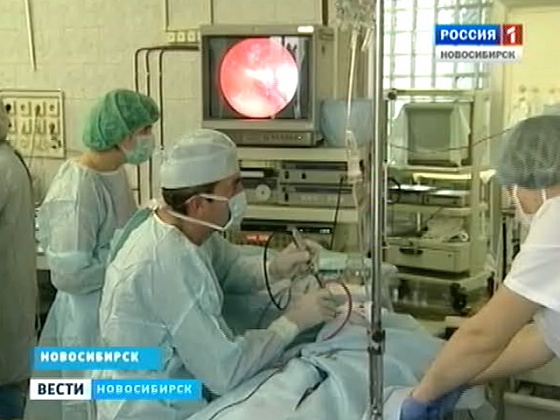 34 больница врачи. Врачи 34 больницы Новосибирск. Видео как врачи вытаскивают детям мозги.