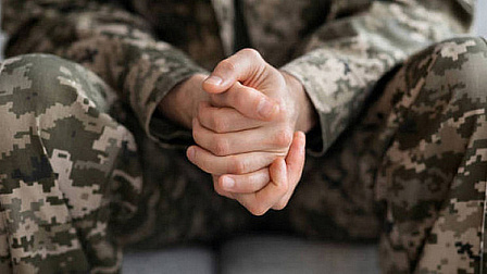 Заключившие военный контракт новосибирцы получают все меры социальной поддержки