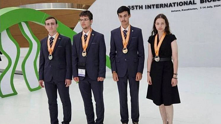 Новосибирский школьник завоевал серебро на международной олимпиаде по биологии