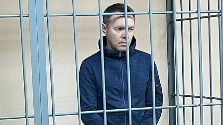 В Новосибирске экс-начальнику подразделения РЖД дали в суде восемь лет за взятку