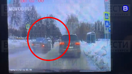 Под Новосибирском автомобиль сбил 77-летнюю бабушку на пешеходном переходе